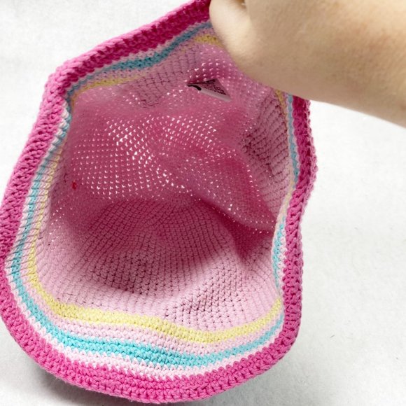 DayLee Design Hand Crochet Cupcake Beanie 1-2yr - Picture 10 of 13